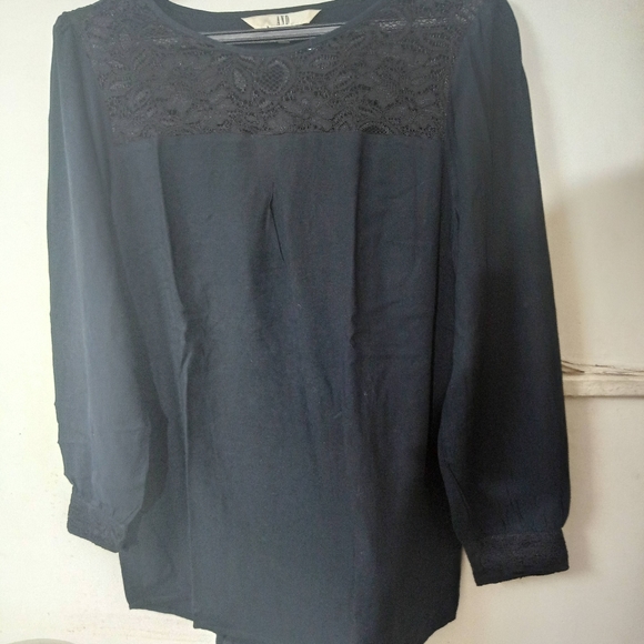 AND Black Net detailing top - Picture 4 of 9